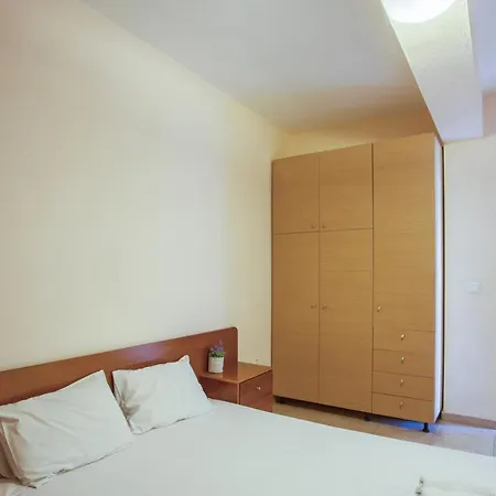 Mai Garden Apartment 아파트 *